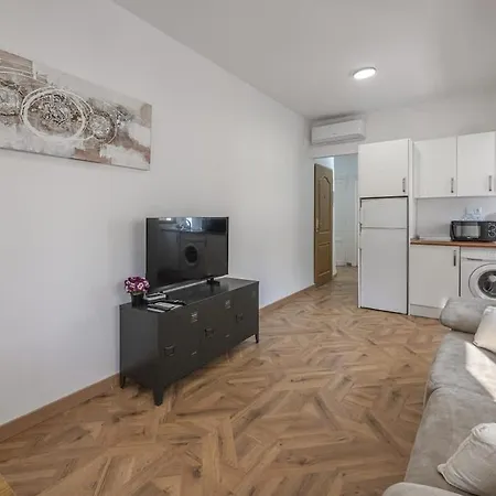 Apto En El Corazón De Apartamento